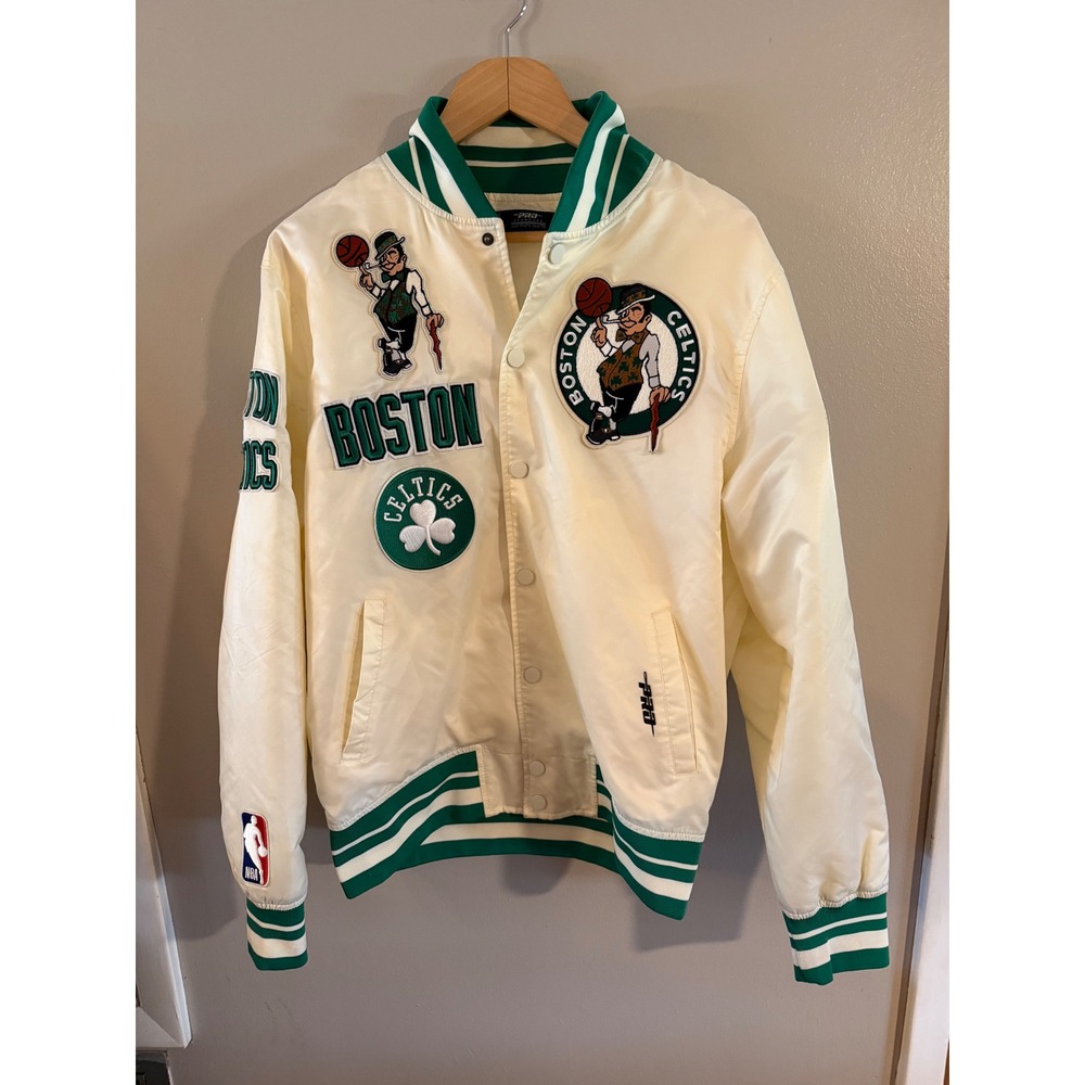 Pro Standard Boston Celtics Varsity Jacket Mens Large Cream Green Satin NBA Patc